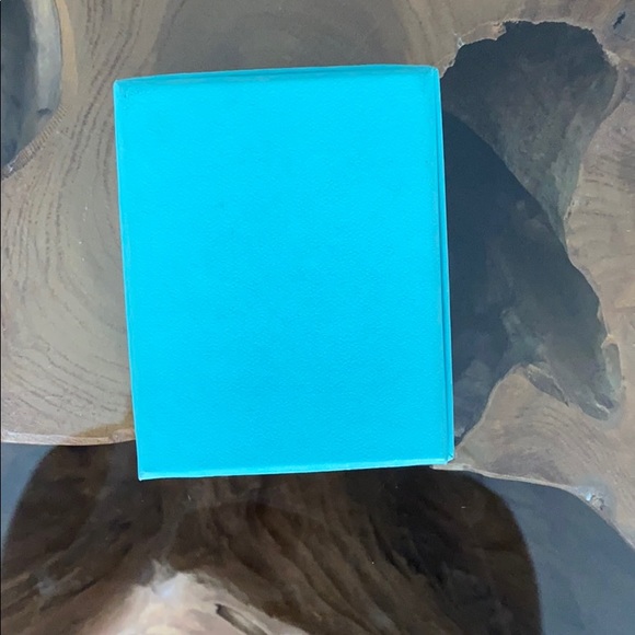 Authentic Tiffany and co.Jewelry box 75mm x 95 mm - Picture 4 of 4